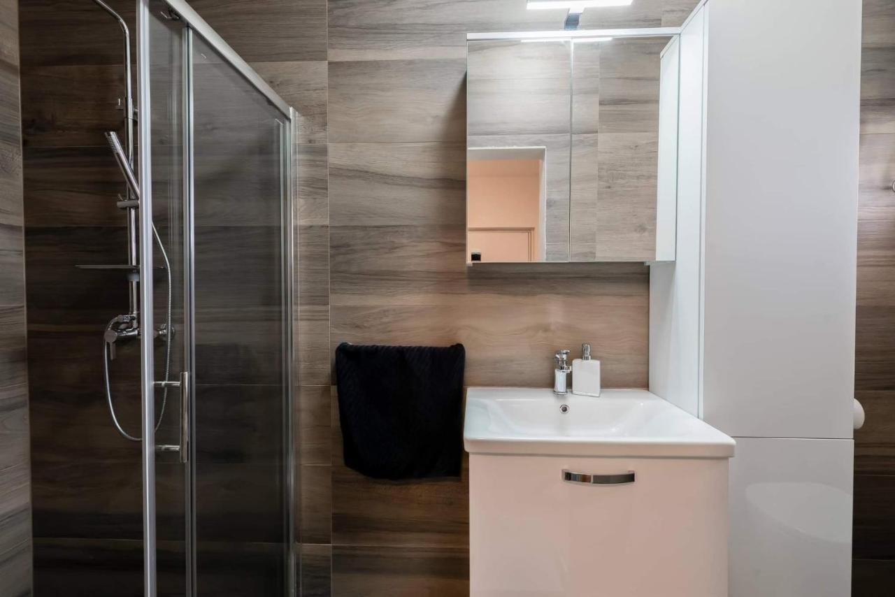 Apartment White Pearl Ražanac Extérieur photo